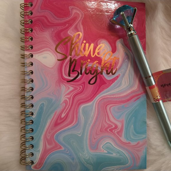 Independent Accessories - Pink And Blue Journal And Fancy Pen